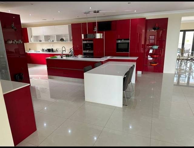 FARM FOR SALE IN GOLF VIEW